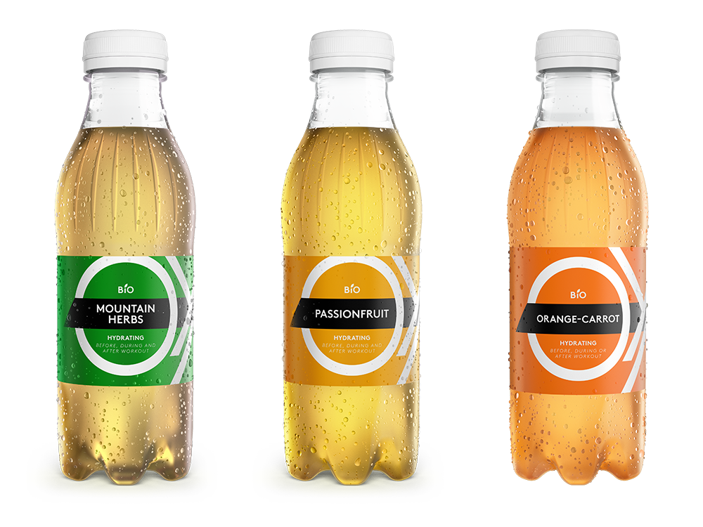 Drei BIO Hydrating Flaschen in den Sorten Bergkr&auml;uter, Passionsfrucht und Orange-Karotte